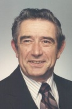 B. Douglas_Townshend, Jr.